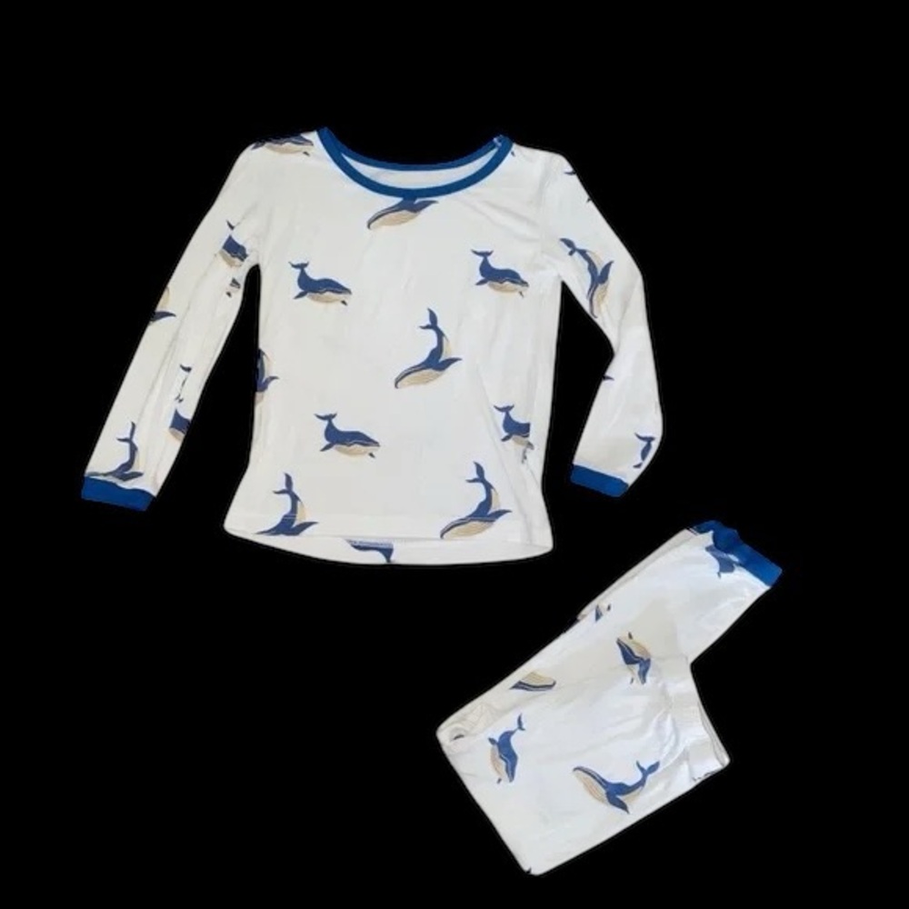 Kyte BABY Whale Print Pajama Set - Blue and White